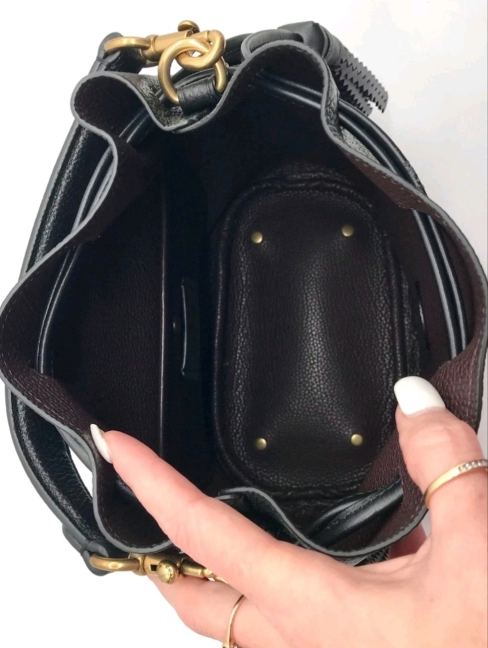 NWOT Coach Blk Pebbled Leather Lora Whipstitch Bucket Bag Detachable Crossbody - Picture 10 of 16